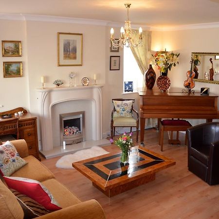 Bed and Breakfast Abbots Lee - Adults Only Челтнем Екстер'єр фото
